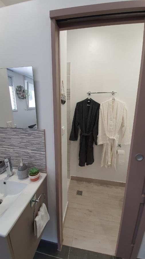 מרסיי Suite Jacuzzi Privatif Plage Des Catalans מראה חיצוני תמונה