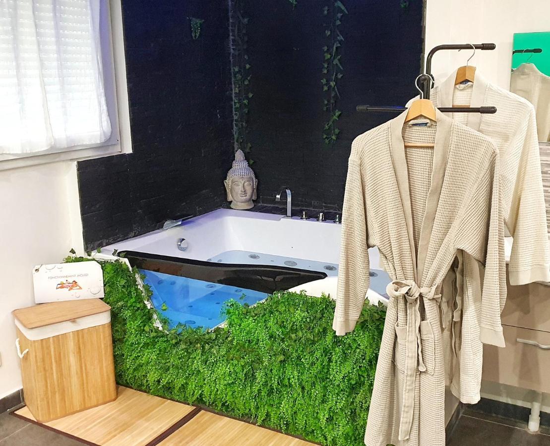 מרסיי Suite Jacuzzi Privatif Plage Des Catalans מראה חיצוני תמונה